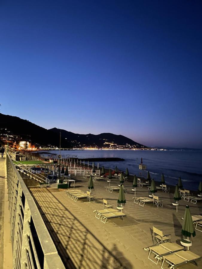 Hotel Del Golfo Laigueglia Exterior foto